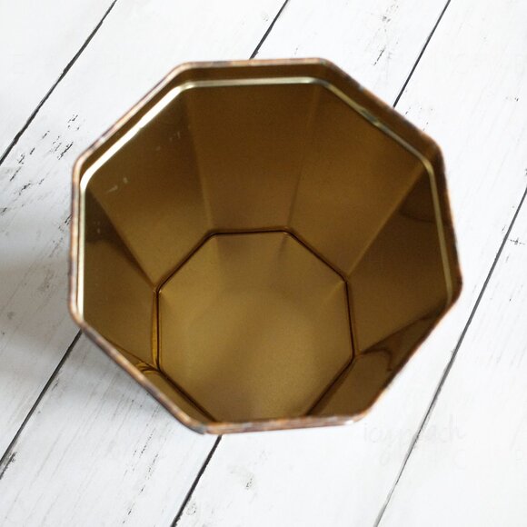 M&M’s Christmas Village Clock Tower #10 Collectible Tin Street Players 2000 Mars - Picture 10 of 16